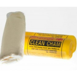 Synthetic chamois with case